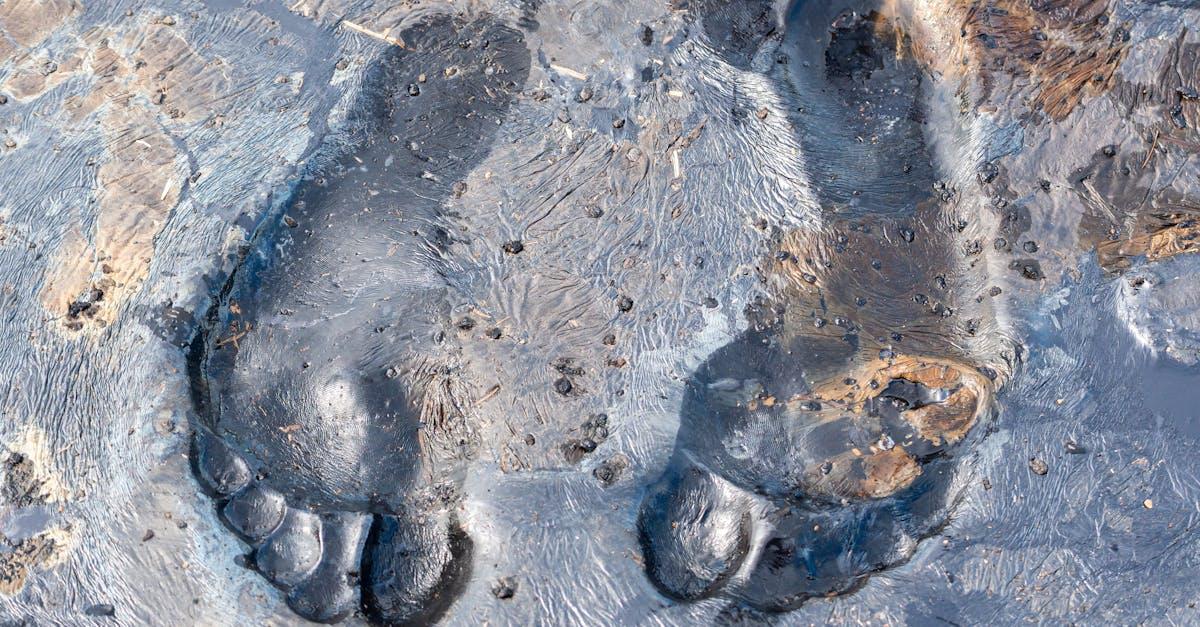 Pożegnaj odciski na palcach stóp: skuteczne metody leczenia krok po kroku